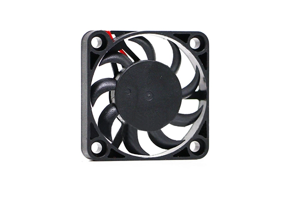 dc brushless fan 12v 0.18 a